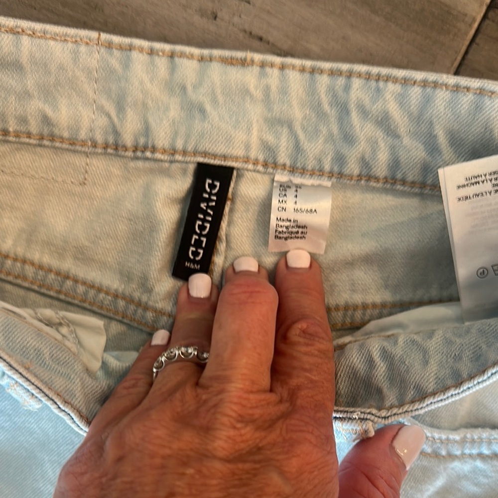 Women's Light Blue Distressed Jeans - Picture 2 of 5